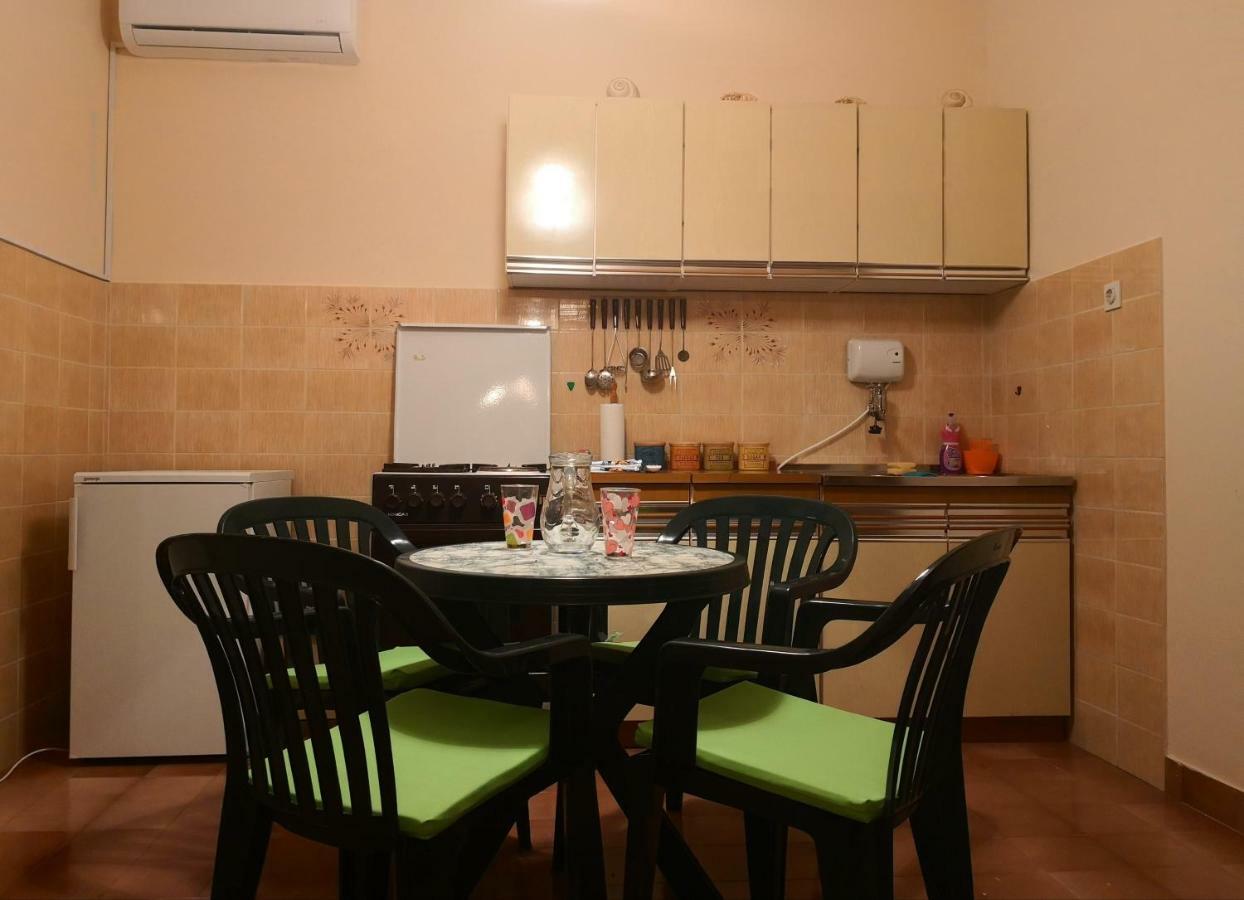 Apartman Juraga Apartment Murter Exterior foto